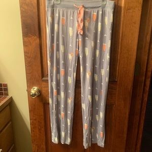 SOFT SURROUNDINGS, medium. Lounge or Sleep pant, cocktail pattern. SO SO SOFT.